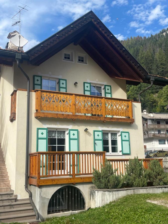 Casa Cesarina By Ama Val Di Fassa Apartment Canazei Exterior photo